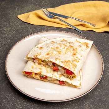 Tavuklu Quesadilla